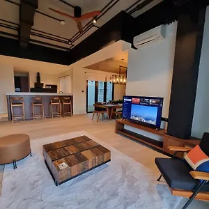 Vaux Park Street - A Collection Of 8 Luxury Lofts Aparthotel Colombo